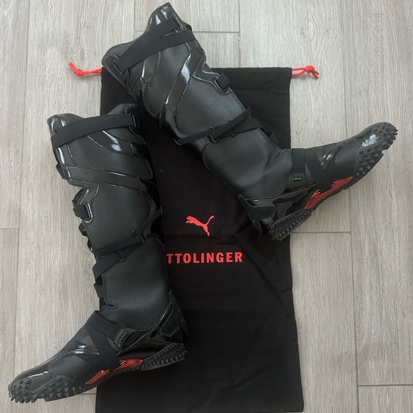 最愛 Ottolinger Black PUMA Edition Monstro Boots Ottolinger 靴 - 靴